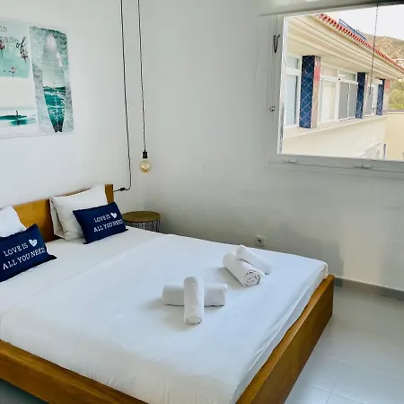 La Marina Seaview Penthouse Апартаменти