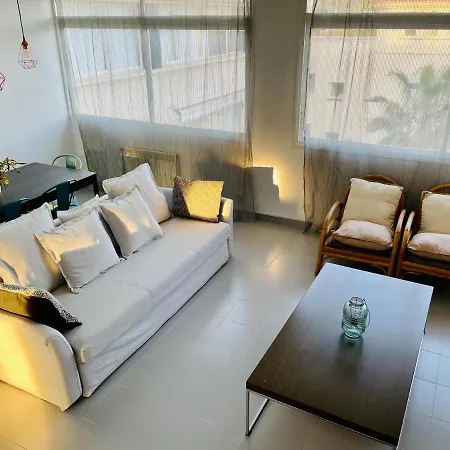 La Marina Seaview Penthouse