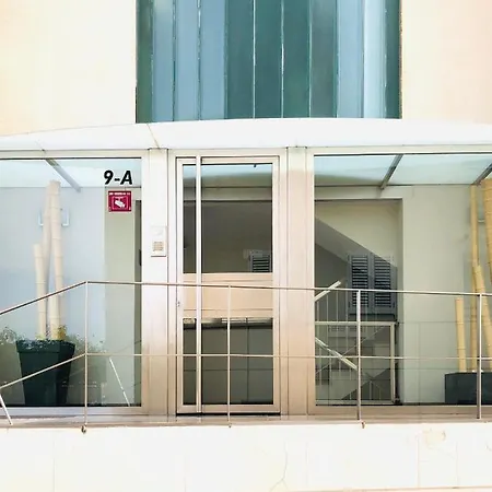 La Marina Seaview Penthouse *