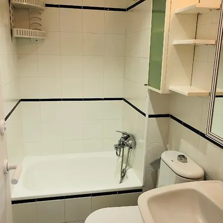 La Marina Seaview Penthouse * Сіджас
