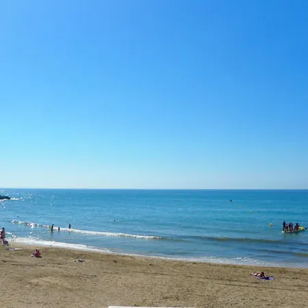 Apartamento La Marina Seaview Penthouse Sitges