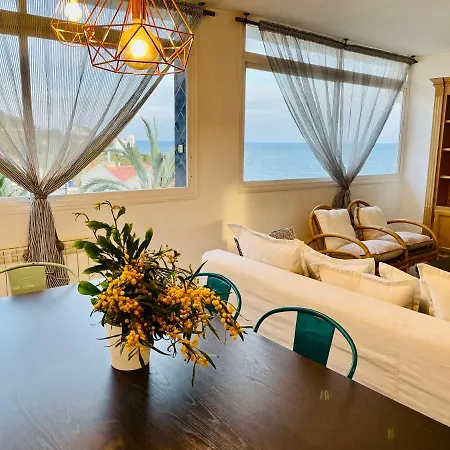 La Marina Seaview Penthouse