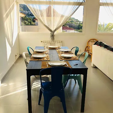 Apartamento La Marina Seaview Penthouse Sitges