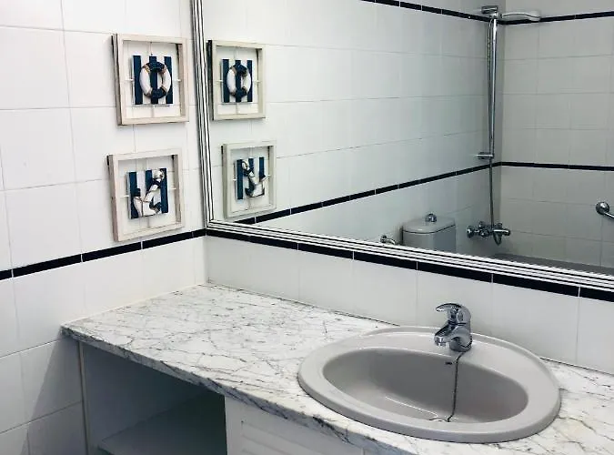 شقة La Marina Seaview Penthouse سيدجيس